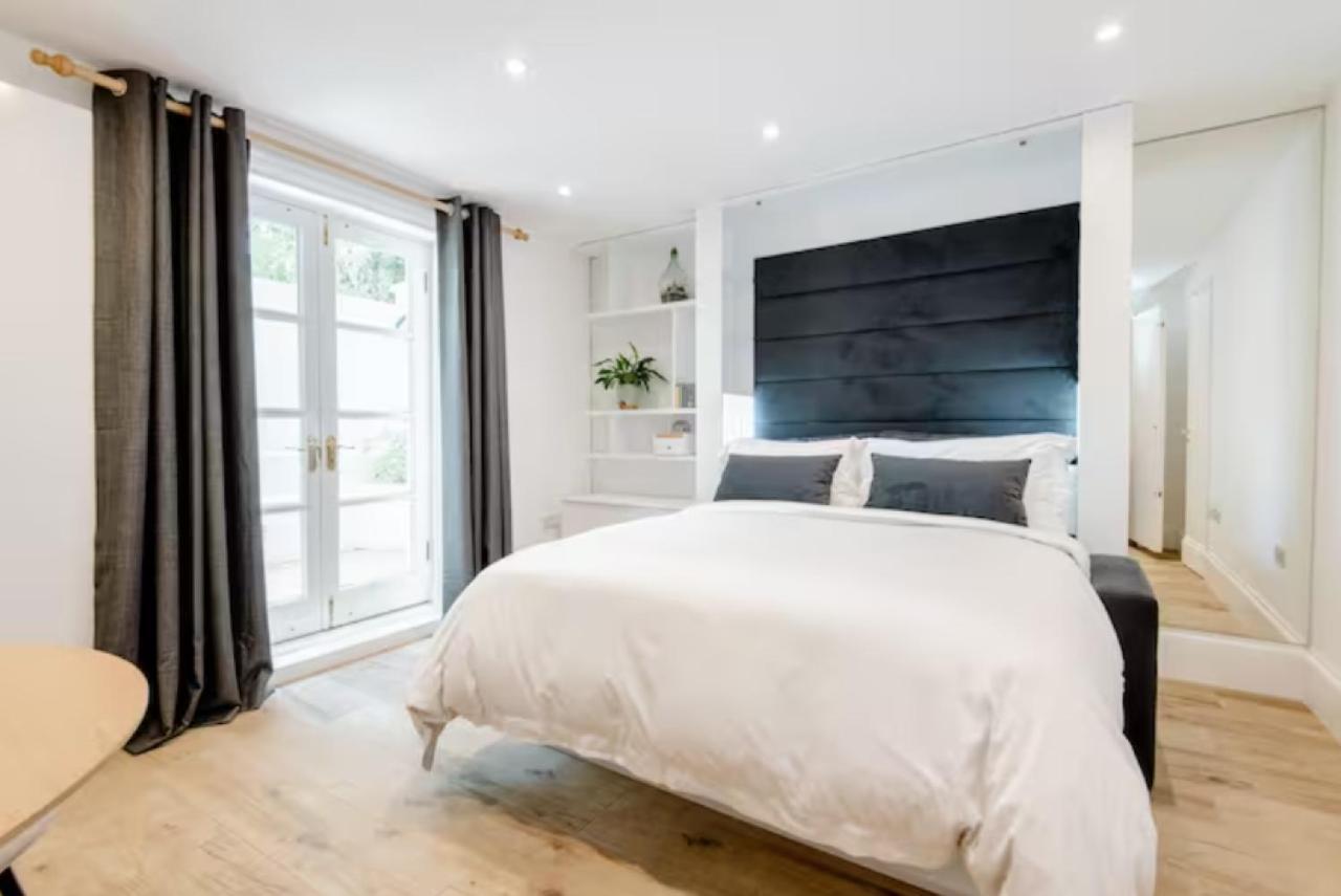 Well-Positioned Studio Flat Londra Exterior foto